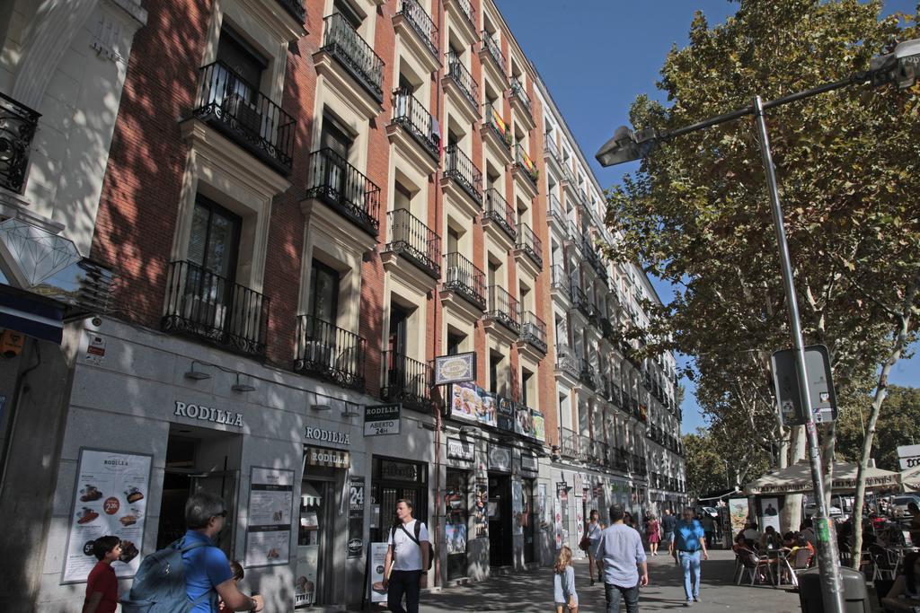 Atocha Hub Appartement Madrid Buitenkant foto