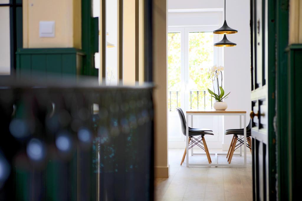 Atocha Hub Appartement Madrid Buitenkant foto