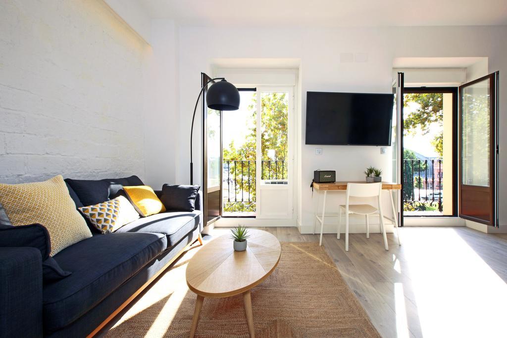 Atocha Hub Appartement Madrid Buitenkant foto