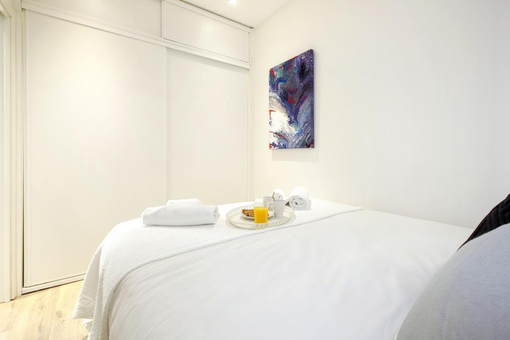 Atocha Hub Appartement Madrid Buitenkant foto